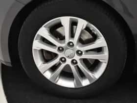 Kia Ceed Sportswagon (2015) thumbnail 22