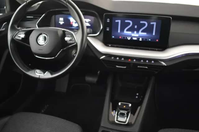 Škoda Octavia (2022) thumbnail 5