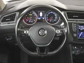 Volkswagen Tiguan (2017) thumbnail 11