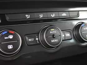 Volkswagen Tiguan (2017) thumbnail 21