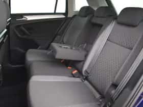 Volkswagen Tiguan (2017) thumbnail 8