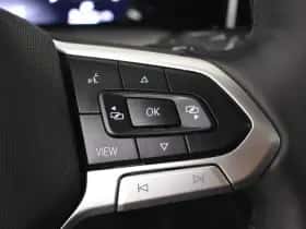 Volkswagen Golf (2025) thumbnail 14
