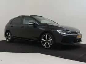Volkswagen Golf (2025) thumbnail 24