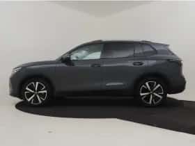 Volkswagen Tiguan (2025) thumbnail 3