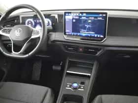 Volkswagen Tiguan (2025) thumbnail 5
