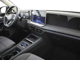Volkswagen Tiguan (2025) thumbnail 6