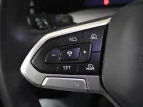 Volkswagen Golf (2025) thumbnail 12