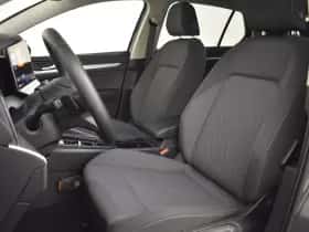 Volkswagen Golf (2025) thumbnail 7
