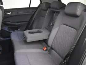 Volkswagen Golf (2025) thumbnail 8
