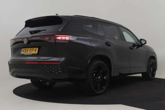 Volkswagen Tayron (2025) thumbnail 2