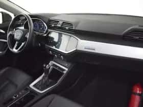 Audi Q3 (2021) thumbnail 6