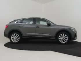 Audi Q3 (2021) thumbnail 9