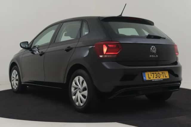 Volkswagen Polo (2021) thumbnail 2