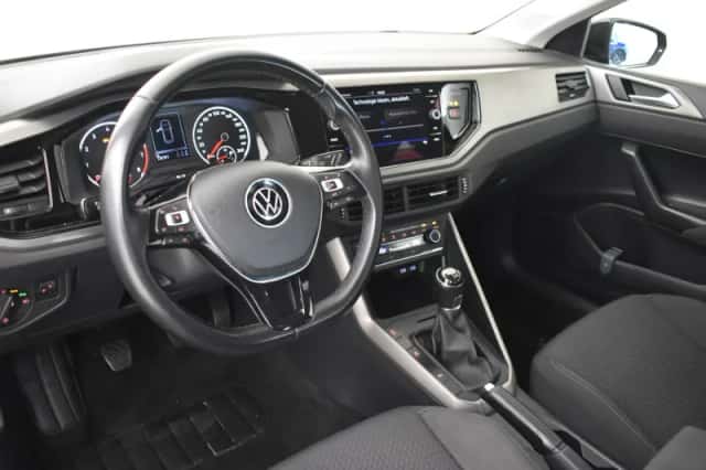 Volkswagen Polo (2021) thumbnail 4