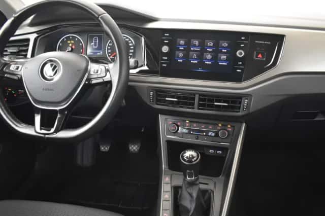 Volkswagen Polo (2021) thumbnail 5