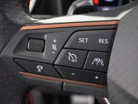 CUPRA Leon Sportstourer (2022) thumbnail 12