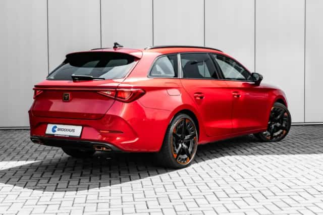 CUPRA Leon Sportstourer (2022) thumbnail 2