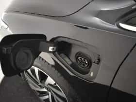 Volkswagen Golf (2023) thumbnail 26