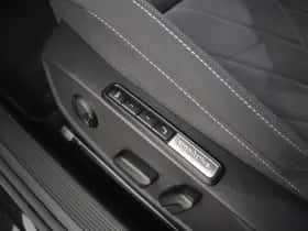 Volkswagen Golf (2023) thumbnail 8