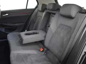 Volkswagen Golf (2023) thumbnail 9