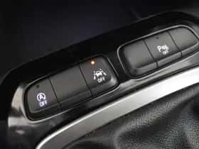 Opel Corsa (2021) thumbnail 18