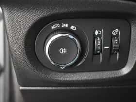 Opel Corsa (2021) thumbnail 20