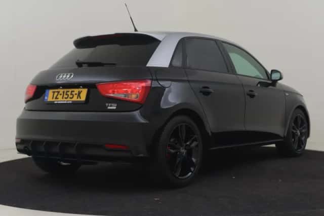 Audi A1 (2018) thumbnail 2