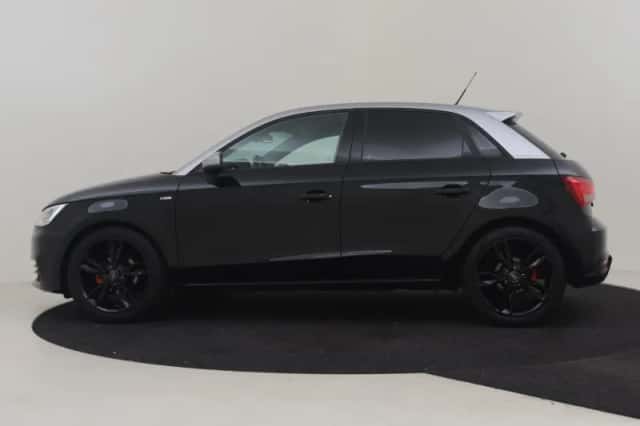 Audi A1 (2018) thumbnail 3