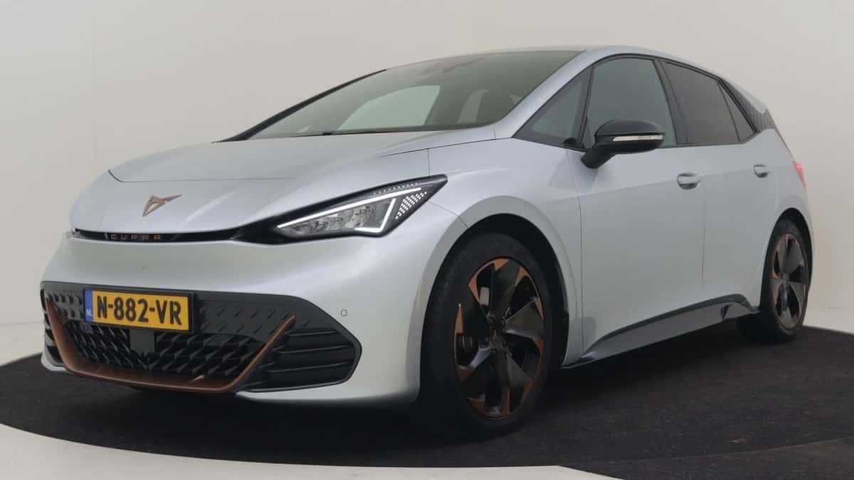 CUPRA Born (2021) — foto 1