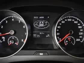 Volkswagen Golf (2015) thumbnail 14