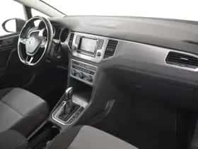 Volkswagen Golf (2015) thumbnail 6