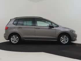 Volkswagen Golf (2015) thumbnail 9