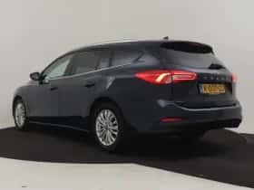 Ford Focus (2021) thumbnail 11