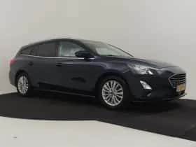 Ford Focus (2021) thumbnail 23