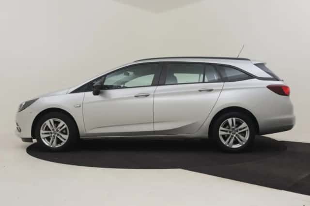 Opel Astra Sports Tourer (2021) thumbnail 3