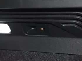 Volkswagen ID.4 (2021) thumbnail 23