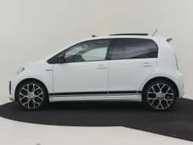 Volkswagen Up! (2018) thumbnail 2