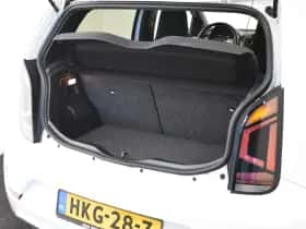 Volkswagen Up! (2018) thumbnail 24