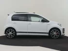 Volkswagen Up! (2018) thumbnail 8