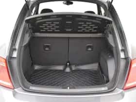 Volkswagen Beetle (2014) thumbnail 23