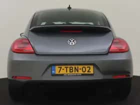 Volkswagen Beetle (2014) thumbnail 24