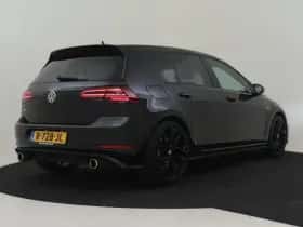 Volkswagen Golf (2019) thumbnail 2
