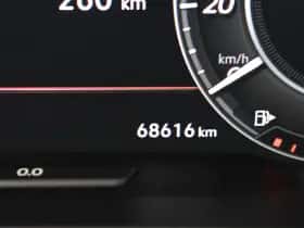 Volkswagen Golf (2019) thumbnail 16