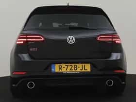 Volkswagen Golf (2019) thumbnail 28