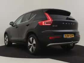 Volvo XC40 (2021) thumbnail 11