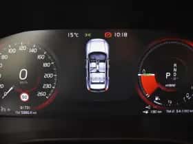 Volvo XC40 (2021) thumbnail 15