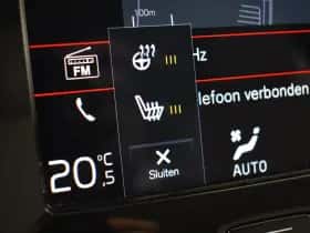 Volvo XC40 (2021) thumbnail 18