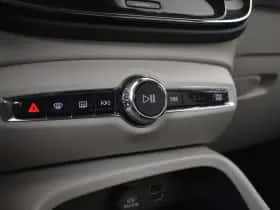 Volvo XC40 (2021) thumbnail 22