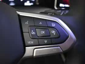 Volkswagen Golf (2025) thumbnail 13