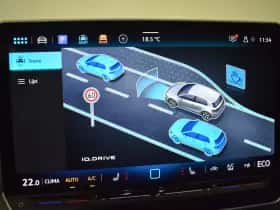 Volkswagen Golf (2025) thumbnail 16